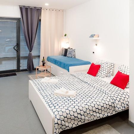 Studio Apartment Sesula สปลิท ภายนอก รูปภาพ