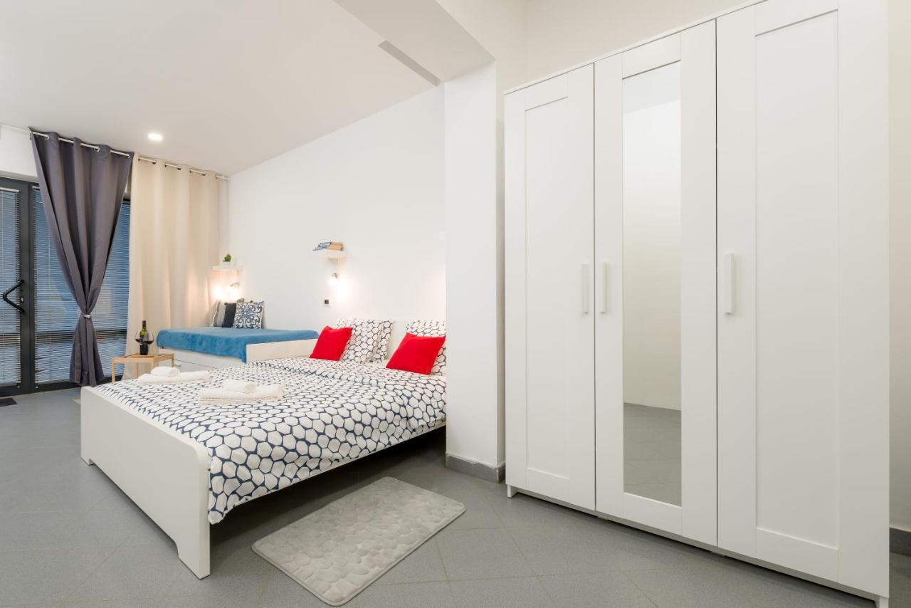 Studio Apartment Sesula สปลิท ภายนอก รูปภาพ