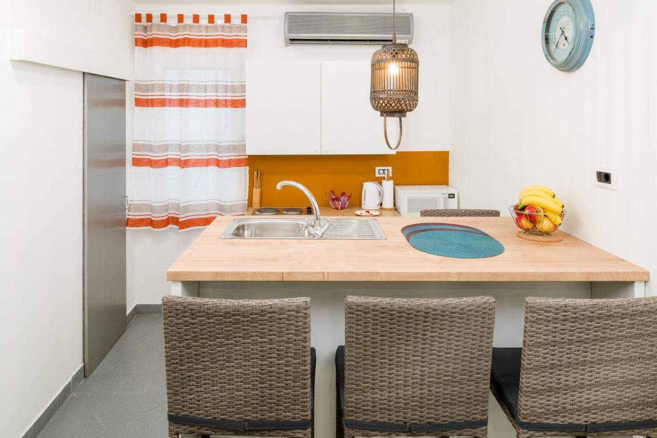 Studio Apartment Sesula สปลิท ภายนอก รูปภาพ